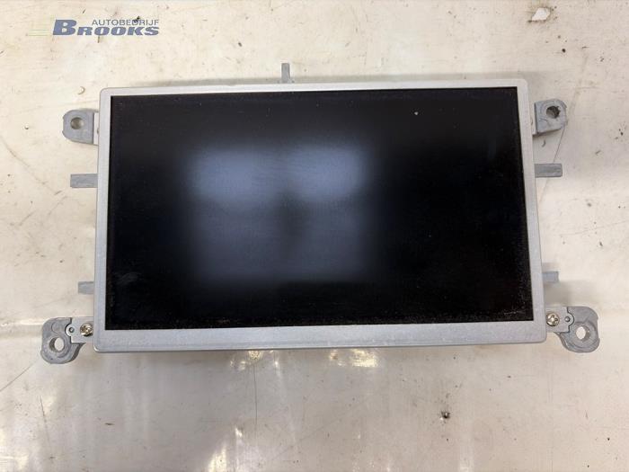 Gebruikte Display Interieur Audi A5 (8T3) 3.2 FSI V6 24V Prijs € 25,00 Margeregeling aangeboden door Autobedrijf Brooks