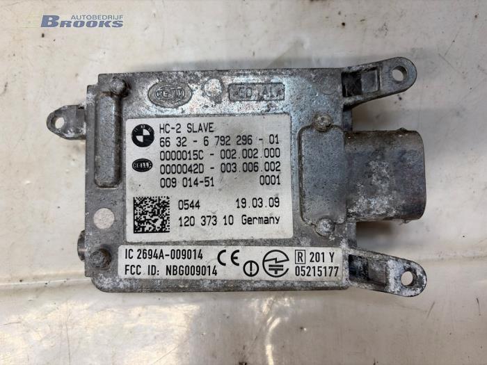 Gebruikte Dode hoek sensor BMW 7 serie (F01/02/03/04) 750i,Li,LiS V8 32V Prijs € 95,00 Margeregeling aangeboden door Autobedrijf Brooks