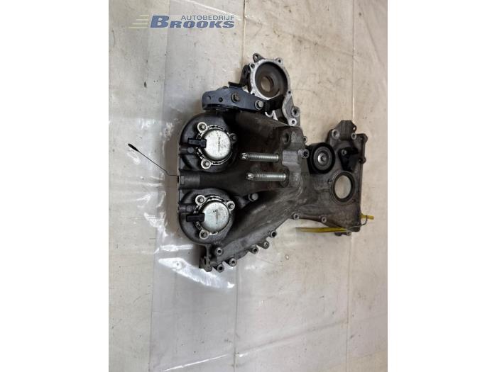Gebruikte Distributiedeksel Ford Grand C-Max (DXA) 1.0 Ti-VCT EcoBoost 12V 125 Prijs € 30,00 Margeregeling aangeboden door Autobedrijf Brooks