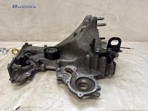 Distributiedeksel van een Ford Grand C-Max (DXA) 1.0 Ti-VCT EcoBoost 12V 125 2015