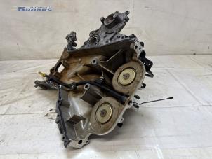 Distributiedeksel van een Ford Grand C-Max (DXA) 1.0 Ti-VCT EcoBoost 12V 125 2015