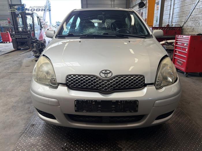 Gebruikte Subframe Toyota Yaris (P1) 1.3 16V VVT-i Prijs € 70,00 Margeregeling aangeboden door Autobedrijf Brooks