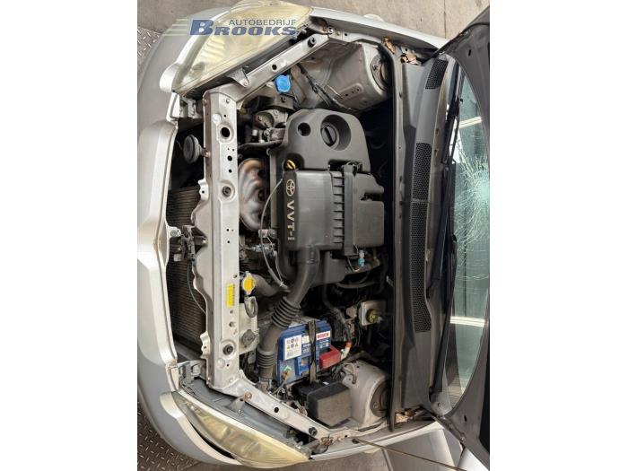 Gebruikte Rembol Toyota Yaris (P1) 1.3 16V VVT-i Prijs € 25,00 Margeregeling aangeboden door Autobedrijf Brooks
