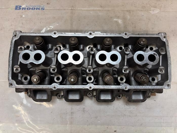 Gebruikte Cilinderkop Dodge 1500 Standard Cab (DS) 5.7 Hemi V8 Prijs € 750,00 Margeregeling aangeboden door Autobedrijf Brooks