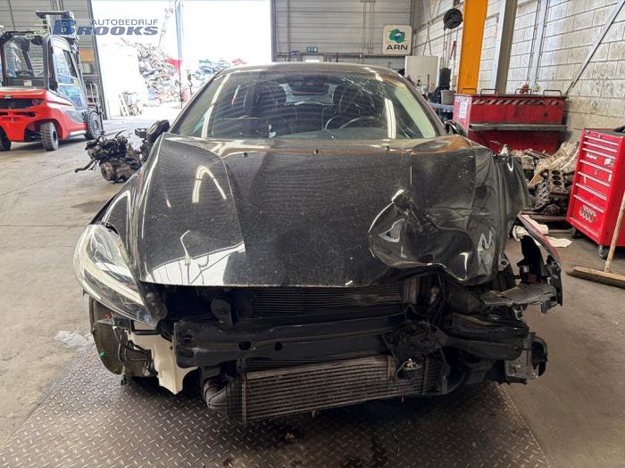 Gebruikte Tank element Pomp Volvo V40 (MV) 1.5 T3 16V Geartronic Prijs € 50,00 Margeregeling aangeboden door Autobedrijf Brooks