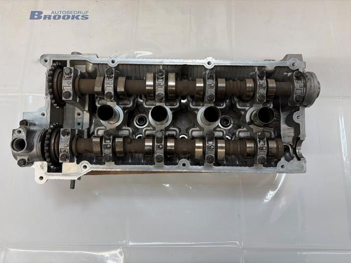 Gebruikte Cilinderkop Kia Rio II (DE) 1.4 16V Prijs € 500,00 Margeregeling aangeboden door Autobedrijf Brooks