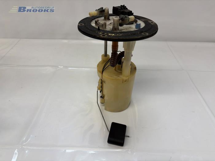 Gebruikte Tank element Pomp Chevrolet Tacuma 2.0 16V Prijs € 50,00 Margeregeling aangeboden door Autobedrijf Brooks