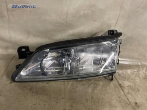 Nieuwe Linker Koplamp Opel Vectra Prijs € 12,10 Inclusief btw aangeboden door Autobedrijf Brooks