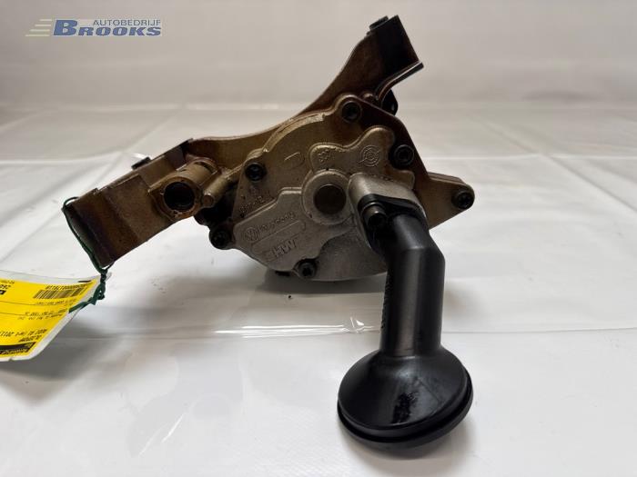 Gebruikte Oliepomp Audi A1 (8X1/8XK) 1.4 TFSI 16V 122 Prijs € 50,00 Margeregeling aangeboden door Autobedrijf Brooks