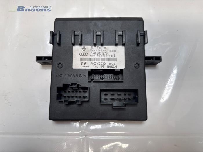 Gebruikte Module Bodycontrol Audi A6 (C6) 3.2 V6 24V FSI Quattro Prijs € 20,00 Margeregeling aangeboden door Autobedrijf Brooks