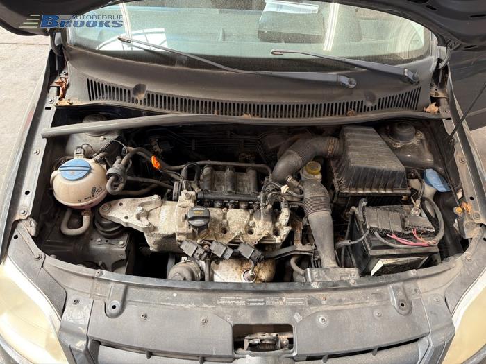 Gebruikte Luchtfilterhuis Volkswagen Fox (5Z) 1.2 Prijs € 20,00 Margeregeling aangeboden door Autobedrijf Brooks