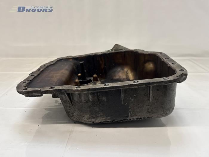 Gebruikte Carterpan Volkswagen Touareg (7LA/7L6) 4.2 V8 40V Prijs € 100,00 Margeregeling aangeboden door Autobedrijf Brooks
