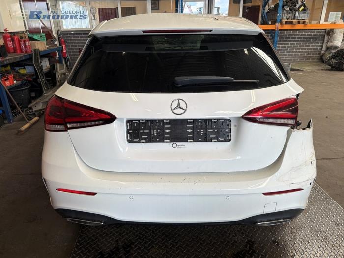 Gebruikte Tank element Pomp Mercedes A (177.0) 1.3 A-200 Turbo 16V Prijs € 35,00 Margeregeling aangeboden door Autobedrijf Brooks