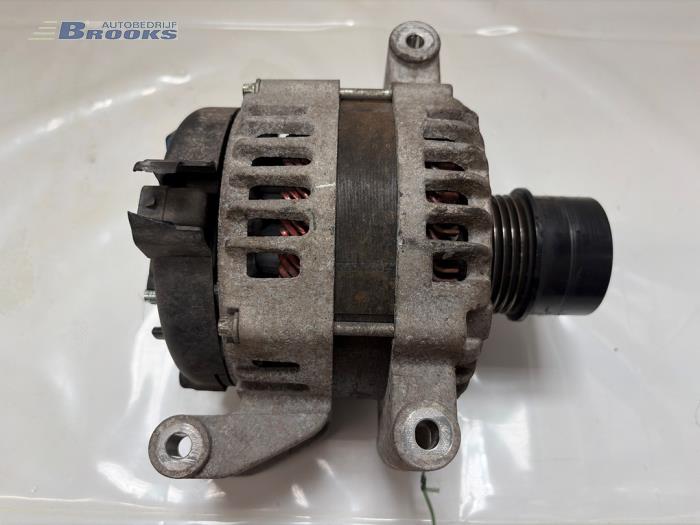 Gebruikte Dynamo Opel Karl 1.0 12V Prijs € 30,00 Margeregeling aangeboden door Autobedrijf Brooks