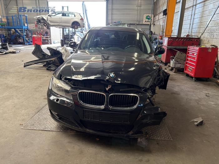 Gebruikte Tank element Pomp BMW 3 serie (E90) 318i 16V Prijs € 30,00 Margeregeling aangeboden door Autobedrijf Brooks