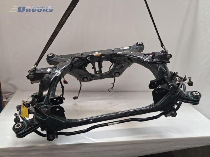 Gebruikte Subframe Tesla Model 3 Long Range, Performance AWD Prijs € 225,00 Margeregeling aangeboden door Autobedrijf Brooks
