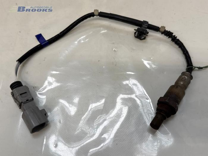 Gebruikte Lambda Sonde Toyota Yaris III (P13) 1.5 16V Hybrid Prijs € 15,00 Margeregeling aangeboden door Autobedrijf Brooks