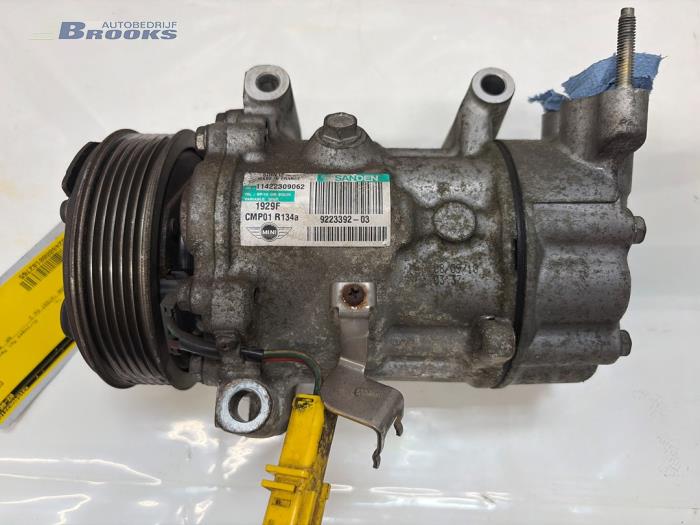 Gebruikte Aircopomp Mini Mini (R56) 1.6 16V One Prijs € 15,00 Margeregeling aangeboden door Autobedrijf Brooks