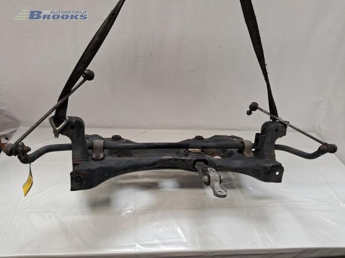 Gebruikte Subframe Volkswagen Golf VII (AUA) 1.4 GTE 16V Prijs € 40,00 Margeregeling aangeboden door Autobedrijf Brooks