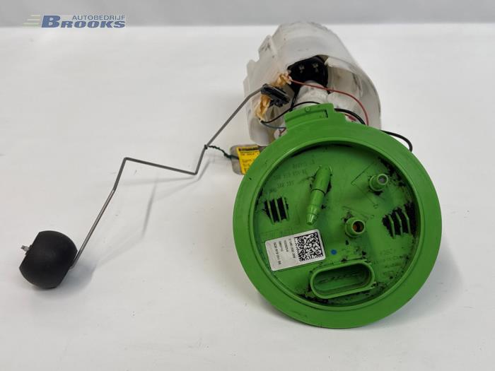 Gebruikte Tank element Pomp Volkswagen Golf VII (AUA) 1.4 GTE 16V Prijs € 25,00 Margeregeling aangeboden door Autobedrijf Brooks