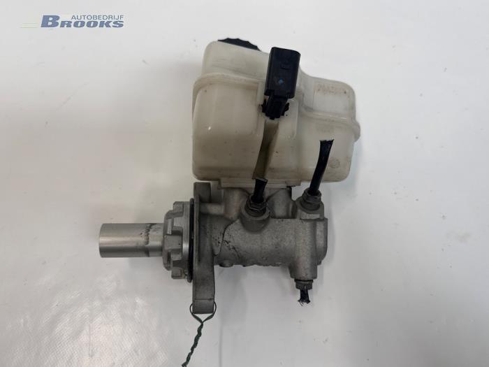 Gebruikte Hoofdremcilinder Volkswagen Golf VII (AUA) 1.4 GTE 16V Prijs € 70,00 Margeregeling aangeboden door Autobedrijf Brooks