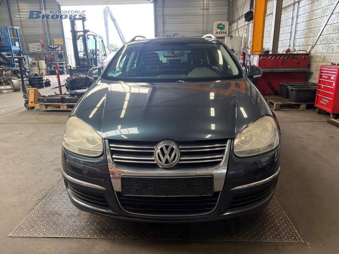 Gebruikte Steekas rechts-voor Volkswagen Golf V Variant (1K5) 1.4 TSI 140 16V Prijs € 20,00 Margeregeling aangeboden door Autobedrijf Brooks