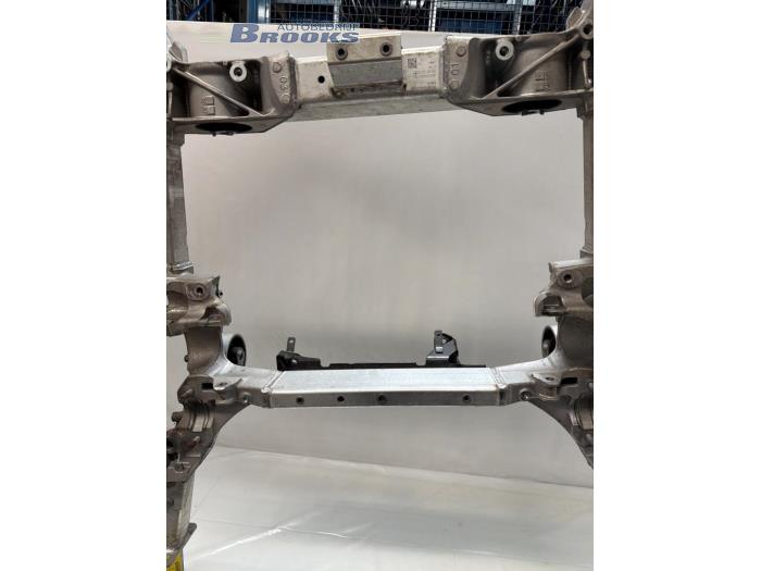 Subframe van een Audi e-tron Sportback (GEA) 55 2021
