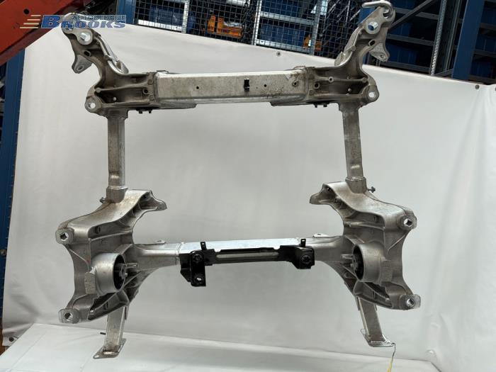 Subframe van een Audi e-tron Sportback (GEA) 55 2021