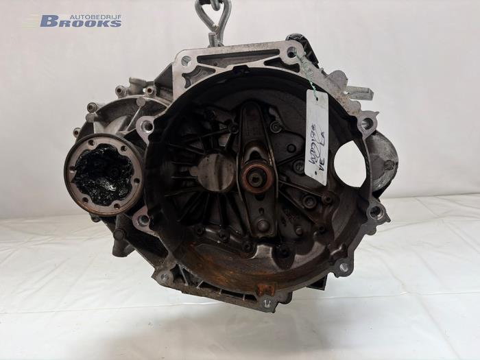 Gebruikte Versnellingsbak Volkswagen Golf VII (AUA) 1.4 TSI 16V Prijs € 500,00 Margeregeling aangeboden door Autobedrijf Brooks