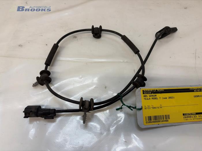 Gebruikte ABS Sensor Tesla Model Y (5YJY) Long Range,Performance Prijs € 25,00 Margeregeling aangeboden door Autobedrijf Brooks