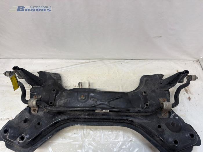 Gebruikte Subframe Peugeot Boxer (U9) 2.0 BlueHDi 130 Prijs € 70,00 Margeregeling aangeboden door Autobedrijf Brooks