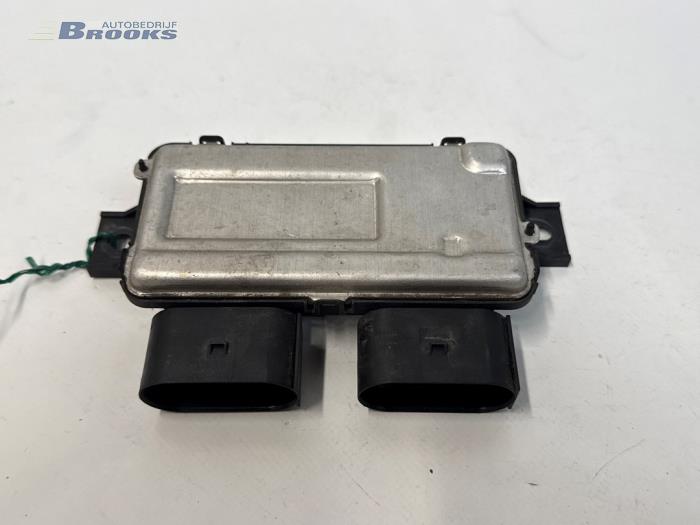 Gebruikte Brandstofpomp module Mercedes GLE (V167) 450 EQ Boost 3.0 24V 4-Matic Prijs € 20,00 Margeregeling aangeboden door Autobedrijf Brooks