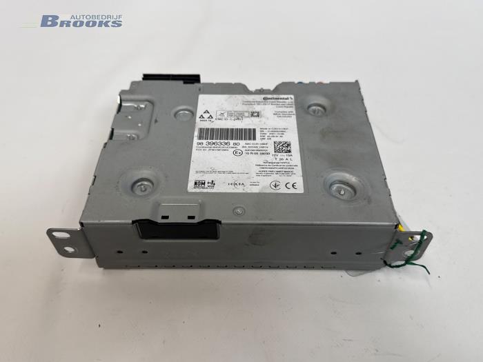 Gebruikte Radio module Peugeot 208 II (UB/UH/UP) e-208 50 kWh Prijs € 300,00 Margeregeling aangeboden door Autobedrijf Brooks