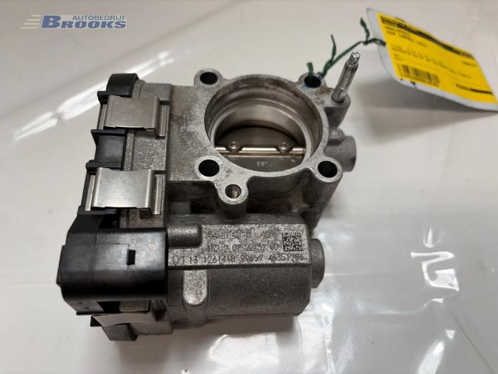 Gebruikte Gasklephuis Jeep Compass II (MP) 1.3 4XE 240 16V 4x4 Prijs € 100,00 Margeregeling aangeboden door Autobedrijf Brooks