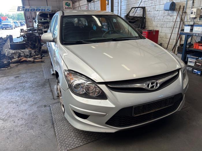 Subframe van een Hyundai i30 Crosswagon (WWH) 1.4 CVVT 16V 2011