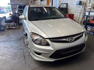 Subframe van een Hyundai i30 Crosswagon (WWH) 1.4 CVVT 16V 2011