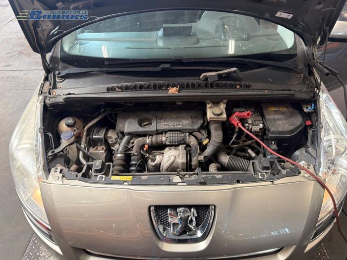 Gebruikte Servopomp Peugeot 5008 I (0A/0E) 1.6 HDiF 16V Prijs € 175,00 Margeregeling aangeboden door Autobedrijf Brooks