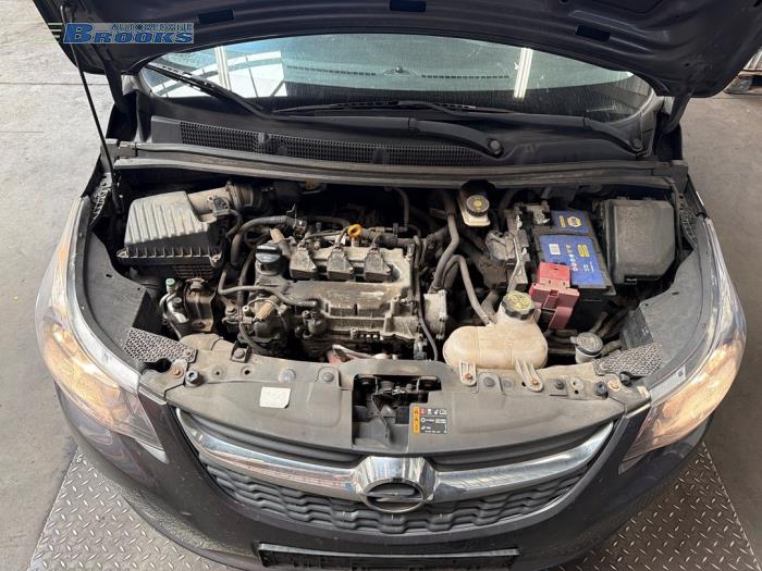 Gebruikte Dynamo Opel Karl 1.0 12V Prijs € 30,00 Margeregeling aangeboden door Autobedrijf Brooks