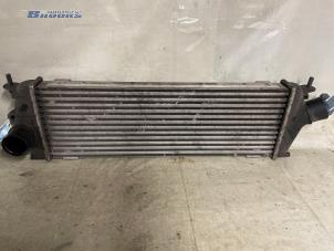 Gebruikte Intercooler Opel Vivaro 2.0 CDTI Prijs € 37,50 Margeregeling aangeboden door Autobedrijf Brooks