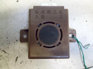 Gebruikte Alarm relais Chevrolet Lacetti (KLAN) 1.4 16V Prijs € 15,00 Margeregeling aangeboden door Autobedrijf Brooks