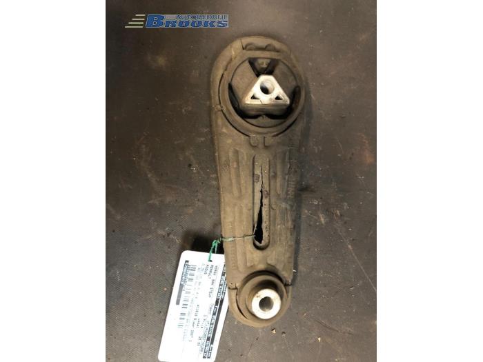 Gebruikte Versnellingsbak Steun Renault Modus/Grand Modus (JP) 1.2 16V Prijs € 15,00 Margeregeling aangeboden door Autobedrijf Brooks