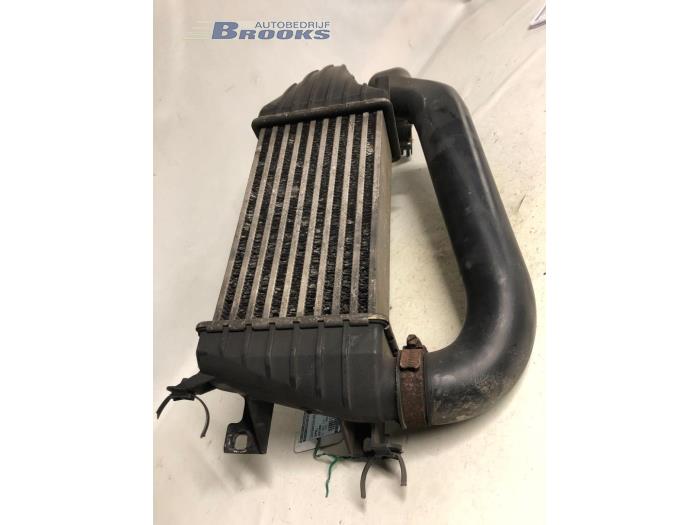 Intercooler van een Opel Astra H SW (L35) 1.7 CDTi 16V 2005