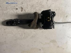 Gebruikte Knipperlicht Schakelaar Renault Laguna I (B56) 1.8 Prijs € 10,00 Margeregeling aangeboden door Autobedrijf Brooks