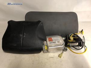 Gebruikte Airbag Set + Module Chevrolet Nubira Wagon (J100) 2.0 16V Prijs op aanvraag aangeboden door Autobedrijf Brooks