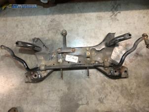 Gebruikte Subframe Mitsubishi Colt (Z2/Z3) 1.3 16V Prijs € 35,00 Margeregeling aangeboden door Autobedrijf Brooks
