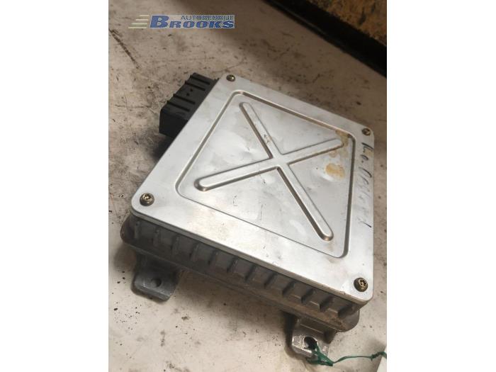 Gebruikte Computer Diversen Landrover Discovery II 2.5 Td5 Prijs € 150,00 Margeregeling aangeboden door Autobedrijf Brooks