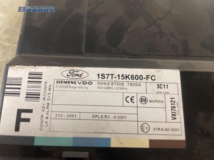 Computer Body Control van een Ford Focus 1 Wagon 1.6 16V 2003