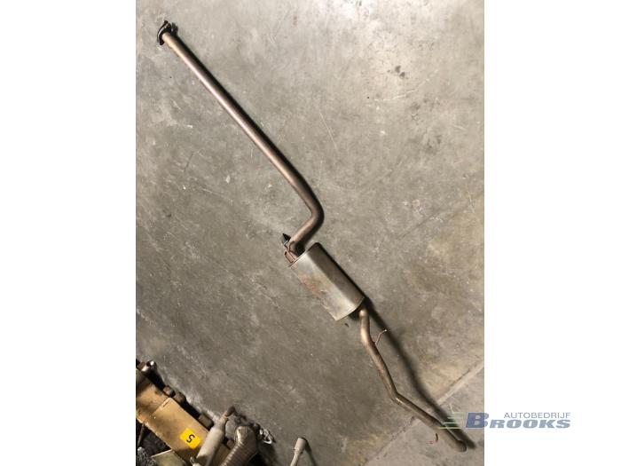 Gebruikte Uitlaat Einddemper Volvo S40 (MS) 1.6 D 16V Prijs € 37,50 Margeregeling aangeboden door Autobedrijf Brooks