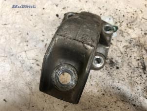 Gebruikte Versnellingsbak Steun Peugeot Boxer (230P) 2.5TD di 12V Prijs € 15,00 Margeregeling aangeboden door Autobedrijf Brooks