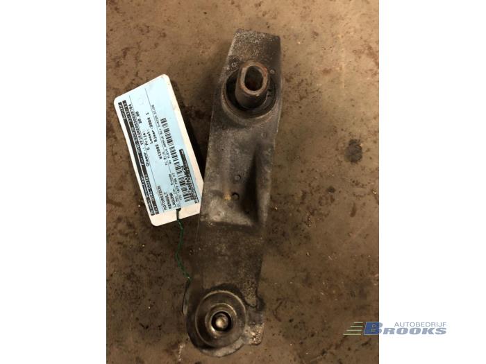 Gebruikte Motorrubber Renault Laguna II Grandtour (KG) 1.9 dCi 100 Prijs € 10,00 Margeregeling aangeboden door Autobedrijf Brooks